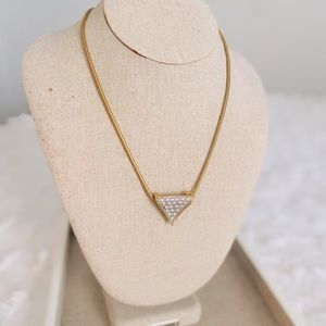 Vintage 80s sparkly rhinestone and gold plated pendant.